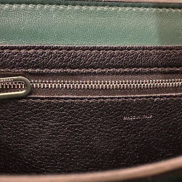 Burberry D-ring Medium - Picture 8 of 8